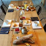 Bed and breakfast La Demeure De Cyr Saint-Chamant (Cantal)