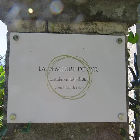 La Demeure De Cyr Отель типа 