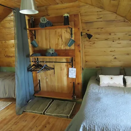 La Demeure De Cyr 3* Saint-Chamant (Cantal)